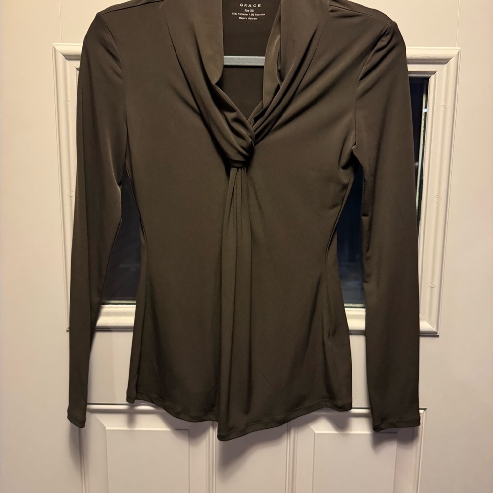 Grace Women's Elegant Olive Green Long Sleeve Blouse